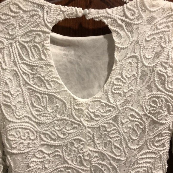 Glamorous NYC House of Style white detailed dress. - Picture 2 of 8